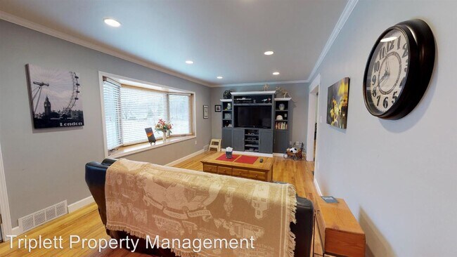 Building Photo - 3 br, 2 bath House - 625 13th Street