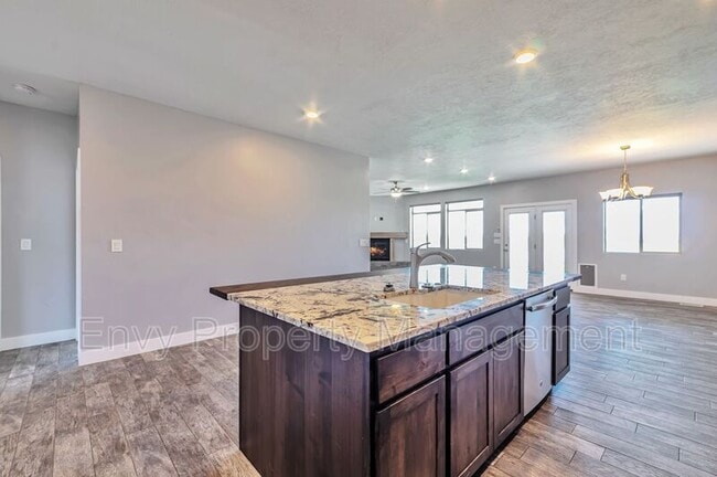 Building Photo - 5114 W 1500 N