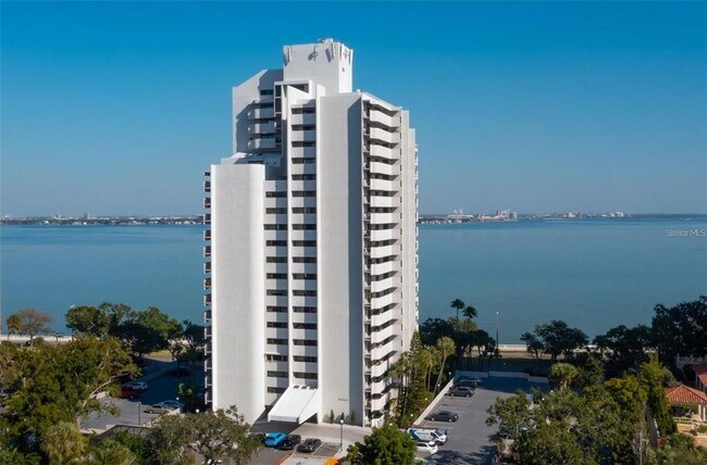 Foto del edificio - 4141 Bayshore Blvd