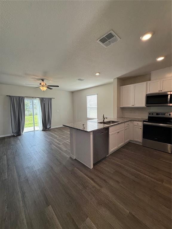 Foto del edificio - 1378 Tallowwood Ln
