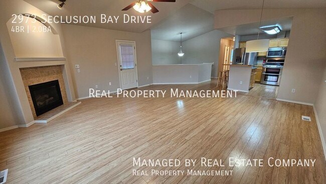 Foto del edificio - 2973 Seclusion Bay Dr