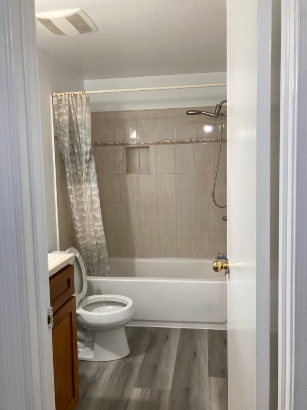 Foto del edificio - 14443 Pebble Hill Ln