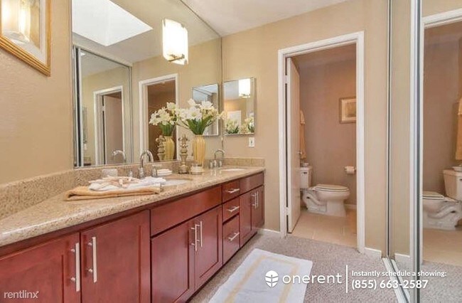 Foto del edificio - 24705 Garwood Glen Dr