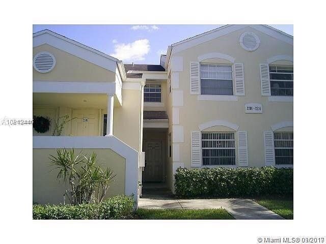 Building Photo - 2207 SE 27th Dr