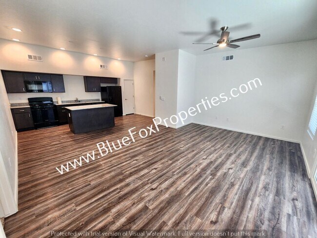 Building Photo - 1820 S Poetry Ln