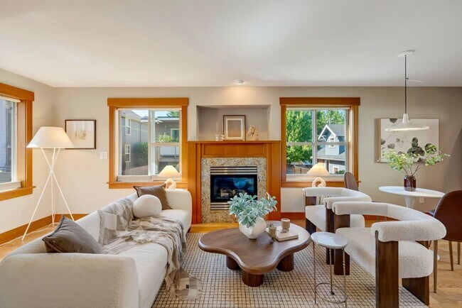 Foto del edificio - Queen Anne Townhouse