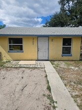 Building Photo - 207-258 58th Ave E