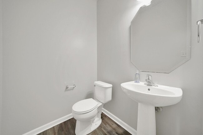 Foto del edificio - Lovely 3 Bed 2.5 Bath Townhome in Mint Hill!