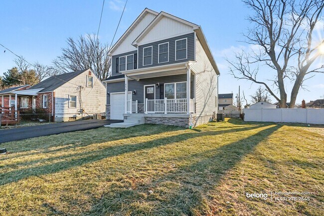 Building Photo - 8478 Garden Rd