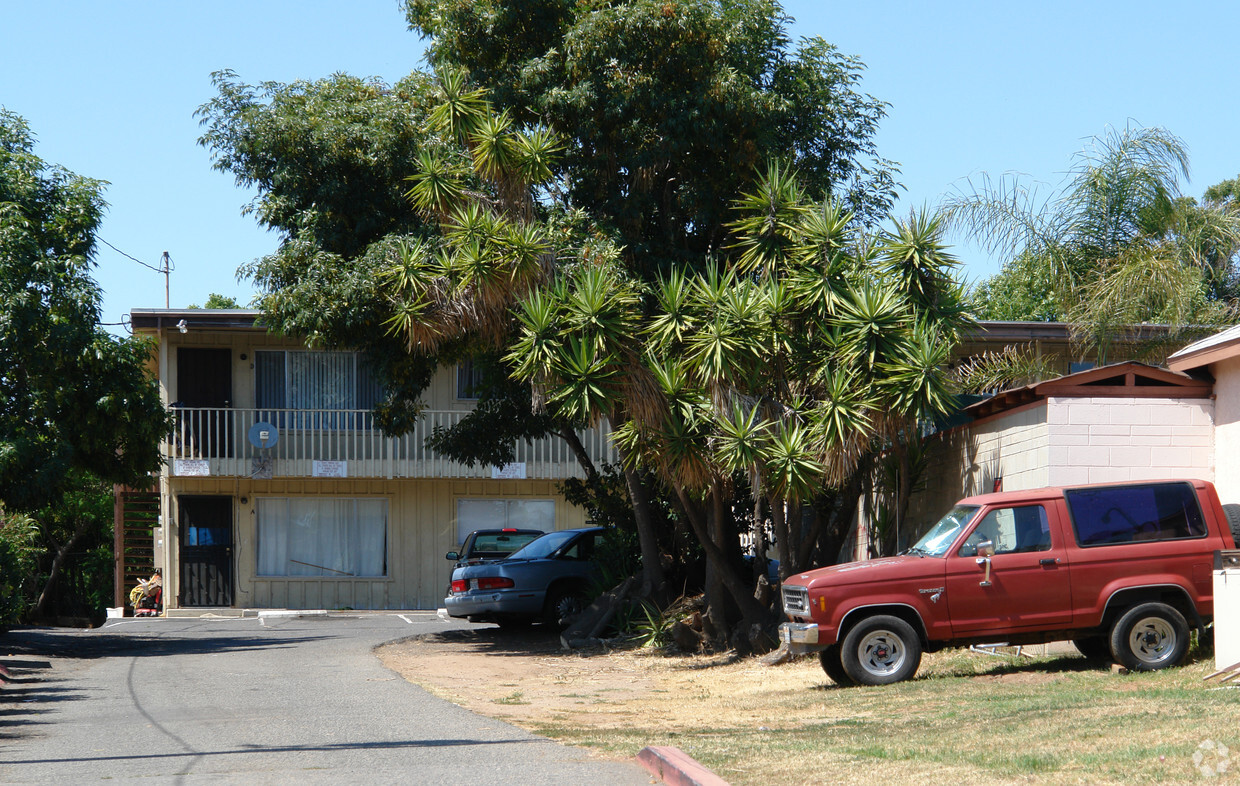 Building Photo - California Avenue Apartments
