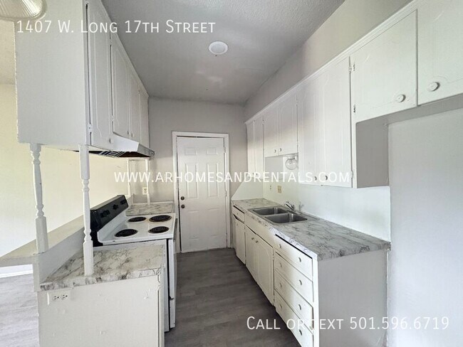 Foto del edificio - 1407 W Long 17th St