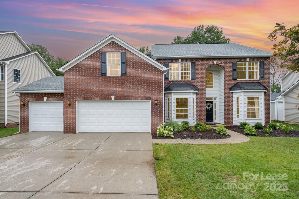 Foto principal - 2435 Alaqua Ct