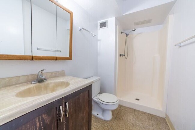 Foto del edificio - 1403 Makiki St