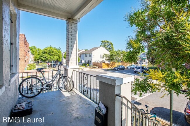 Building Photo - 3 br, 2 bath House - 1926 Rosedale St NE