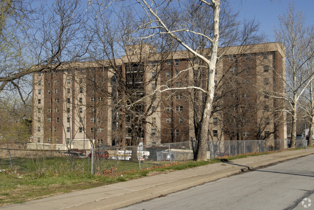 Building Photo - Lawndale Heights