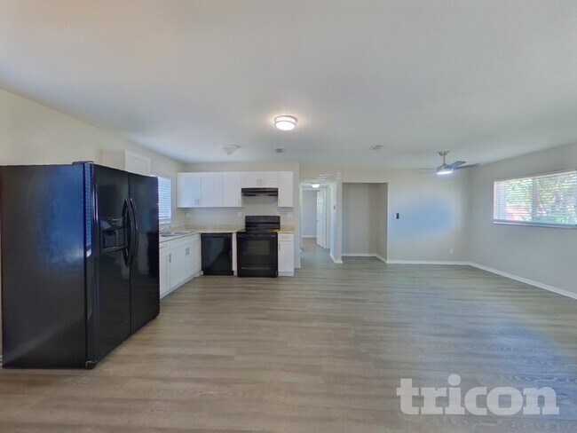 Foto del edificio - 3410 73rd St N