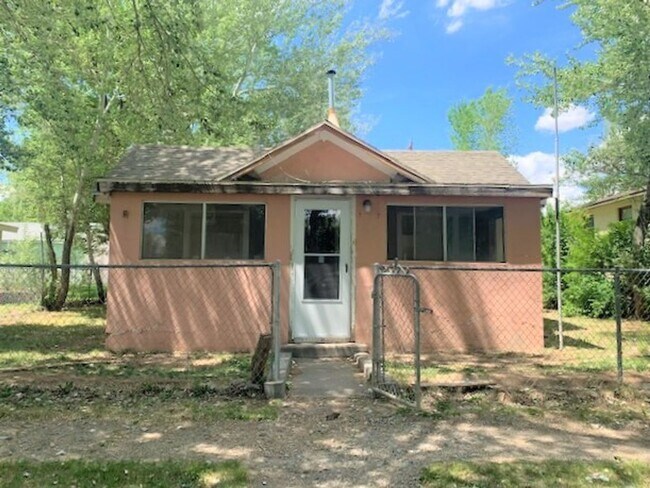 Foto del edificio - 2 Bedroom/1 bath house in Carlin with garage