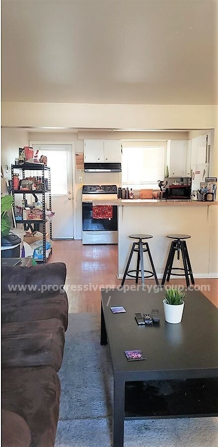 Foto del edificio - Cozy 2-Bedroom, 1-Bath Off Of Fillmore