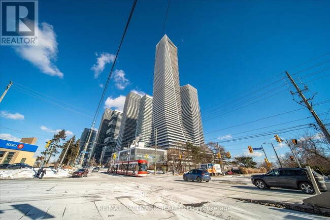 Building Photo - 30 Shore Breeze Dr