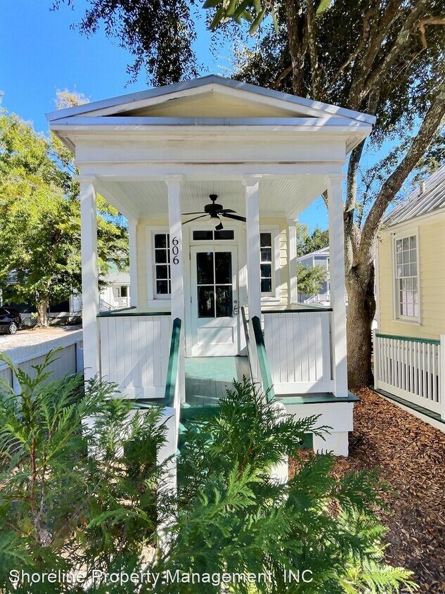 Primary Photo - 1 br, 1 bath House - 606 Cottage Square Lane