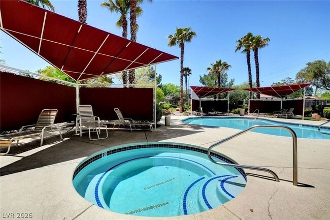 Building Photo - 7885 W Flamingo Rd