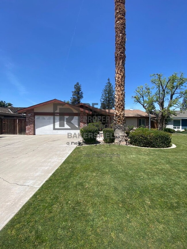 Building Photo - 7708 Okanagan Ct