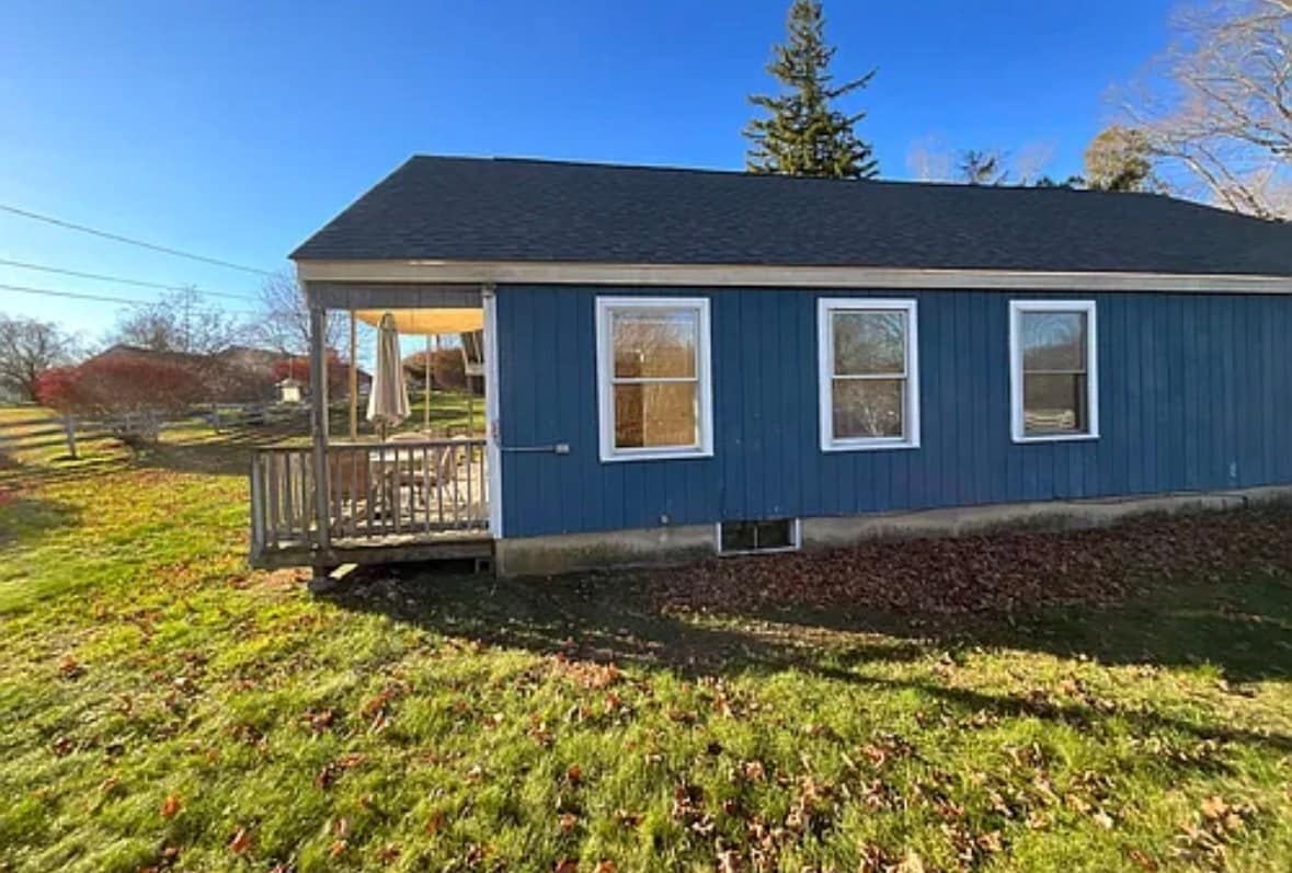 Building Photo - 141 County Farm Cross Rd