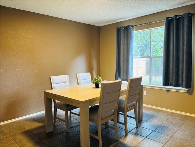 Building Photo - 7806 Taranto Dr
