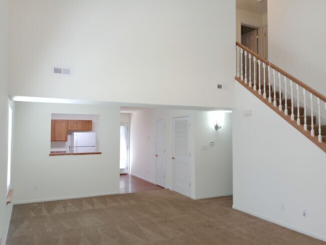 Foto del edificio - 1720-1722-1722 Juniper Dr