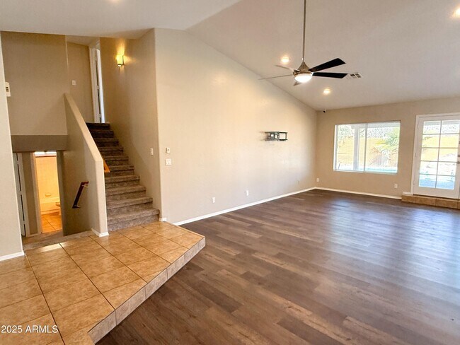 Foto del edificio - 3424 E Harmony Ave