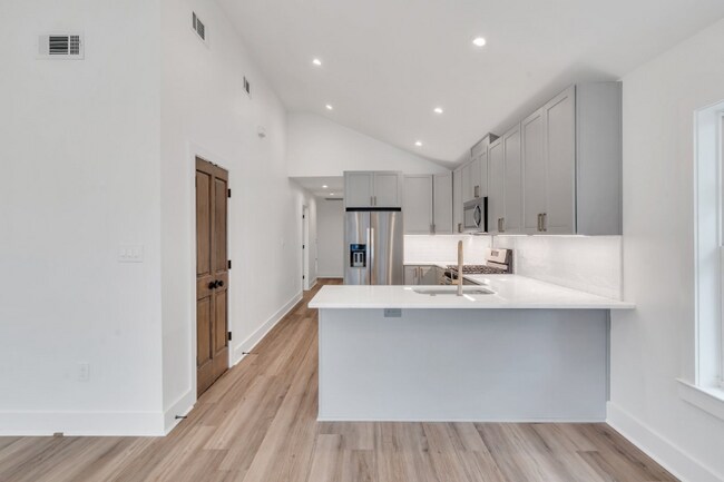 Foto del edificio - 8325 Willow St