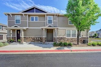 Building Photo - 17100 Waterhouse Cir