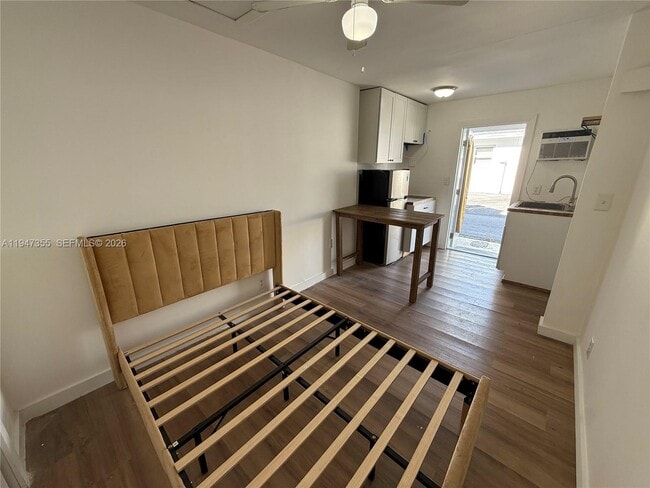 Foto del edificio - 1725 Hayes St