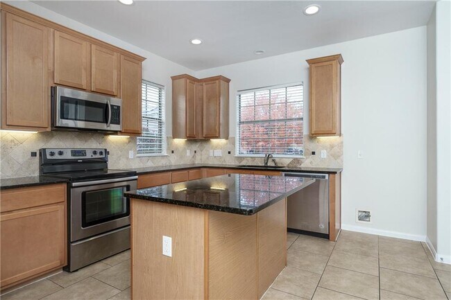 Foto del edificio - 12709 Cape May Ln