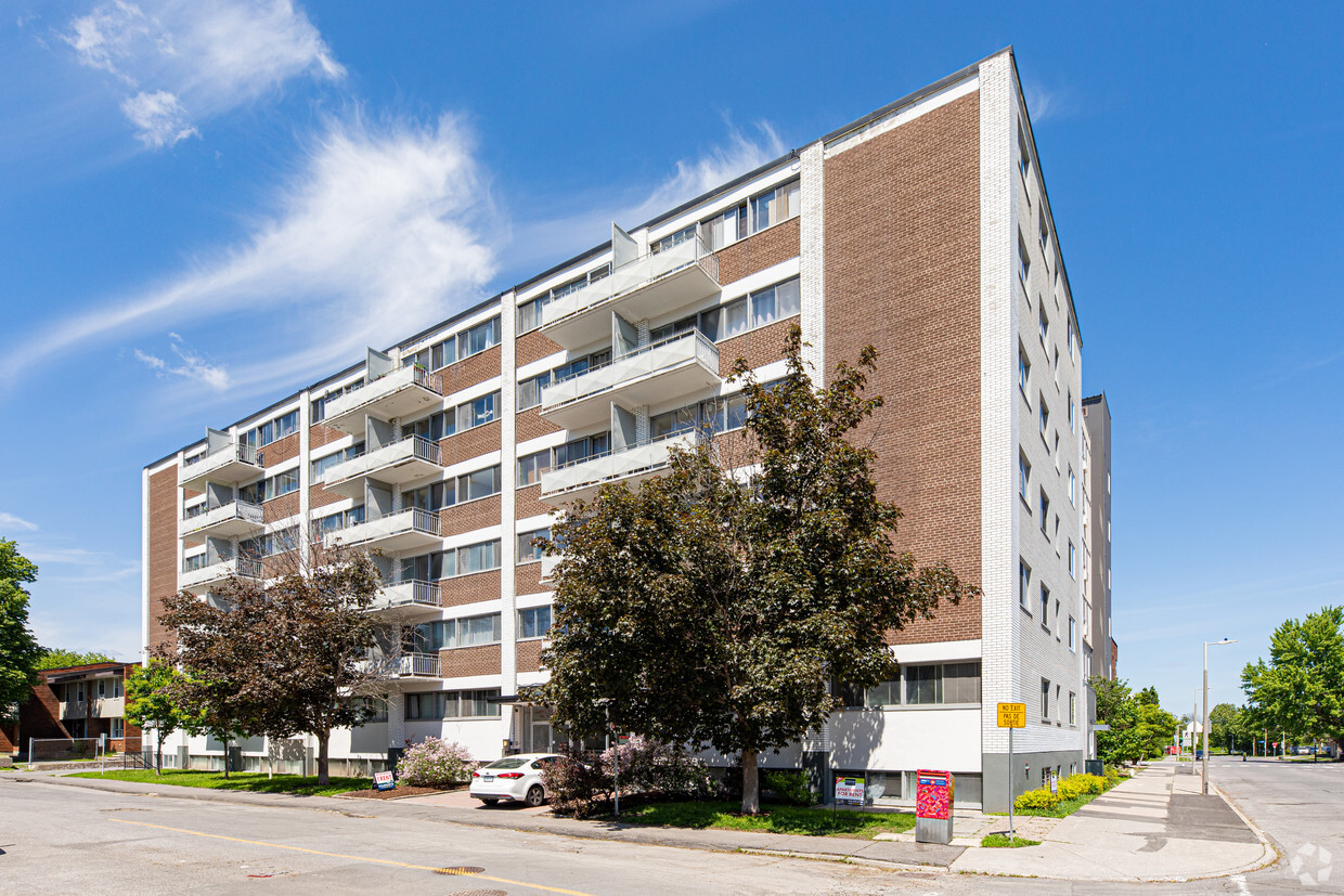 Photo du bâtiment - Barber Street Apartments