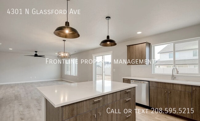 Foto del edificio - 4301 N Glassford Ave