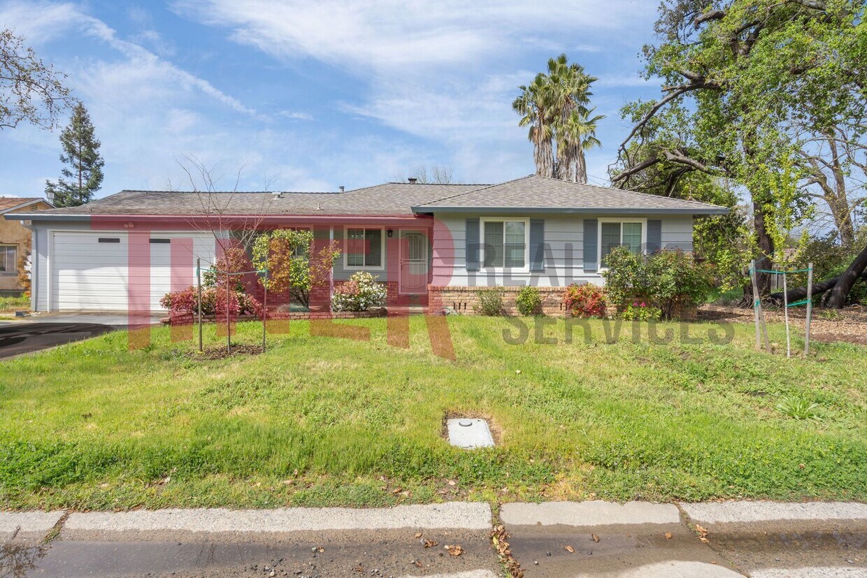 Primary Photo - Beautiful Carmichael Home with POOL!