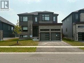 Building Photo - 218 Mapleside Dr