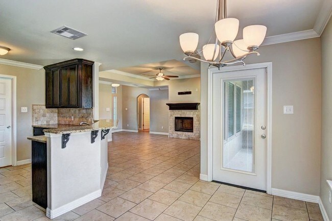 Building Photo - 2818 Lake Rhapsody Dr