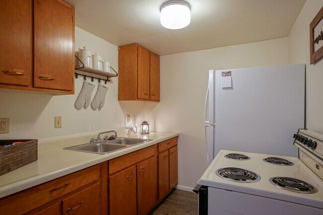 Building Photo - 1516 Oxford Pl