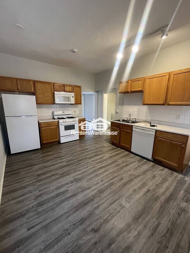 Foto del edificio - 3531 N Colfax Ave