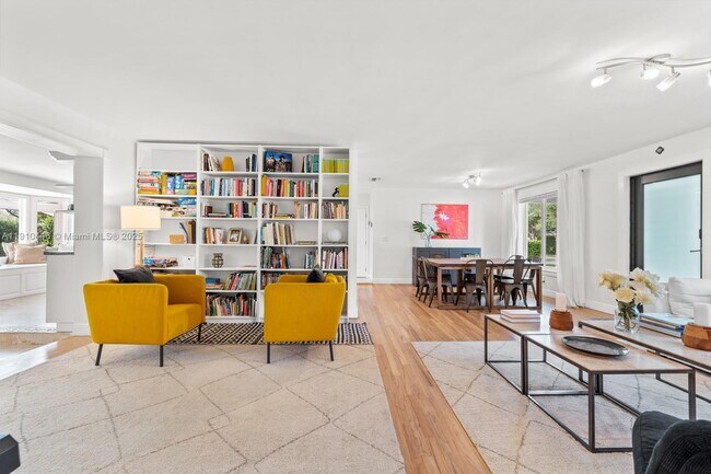 Foto del edificio - 7300 SW 107th Terrace