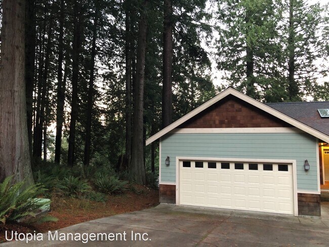 Building Photo - 3 br, 2.5 bath House - 5 Sundew Court