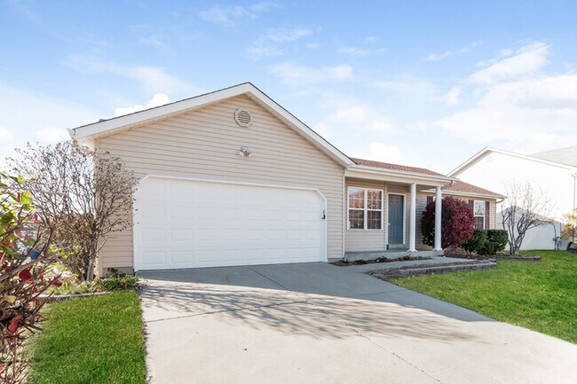 Building Photo - 3064 Laurel Village Cir
