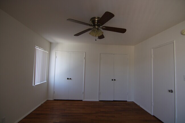 Building Photo - 4140 Verdugo Rd