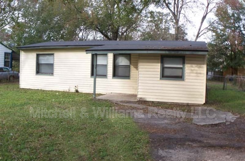 Primary Photo - 2945 W 11th St