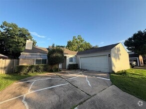 Building Photo - 8119 Amurwood Dr