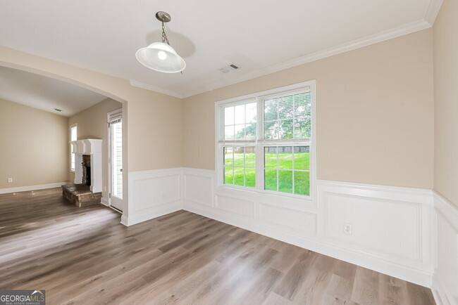 Building Photo - 1808 Maxey Ln