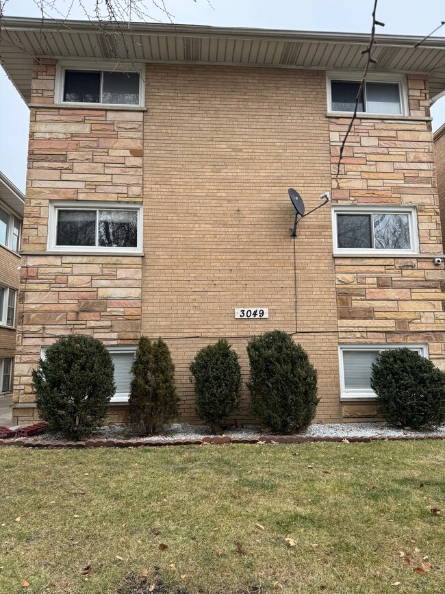 Foto del edificio - 3049 Harlem Ave