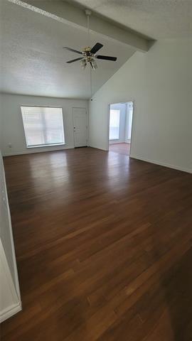 Building Photo - 1506 Roundrock Trail